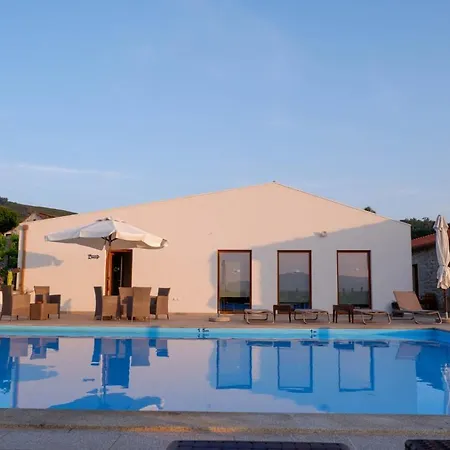 Quinta De Real Farm stay *